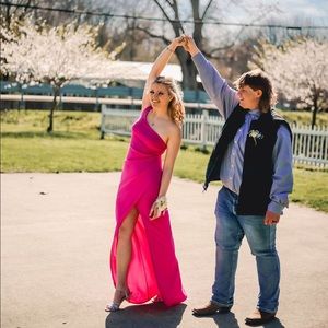 Meet your Posher, Emma